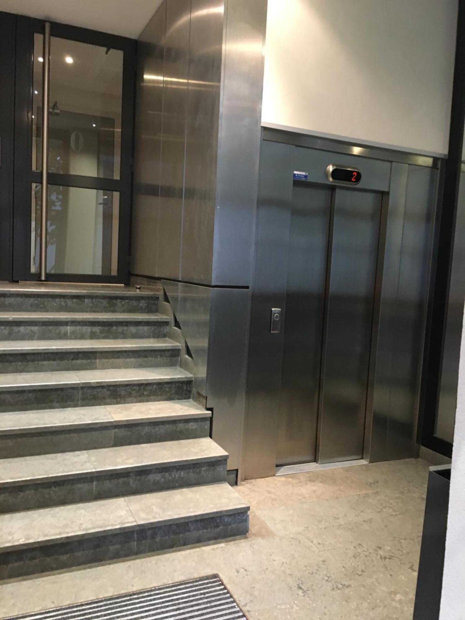 Appartement Residence Quartier Vilette Paul Bert Box Garage Лион Екстериор снимка